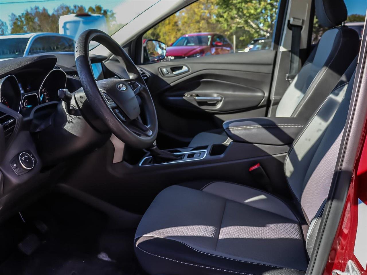 2019 Ford Escape SE 4WD Photo
