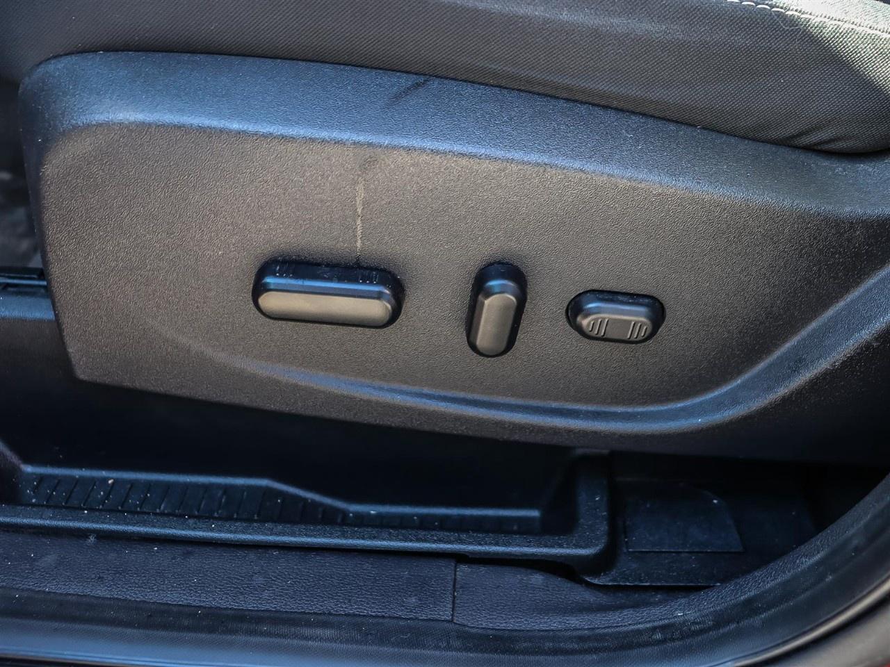 2019 Ford Escape SE 4WD Photo