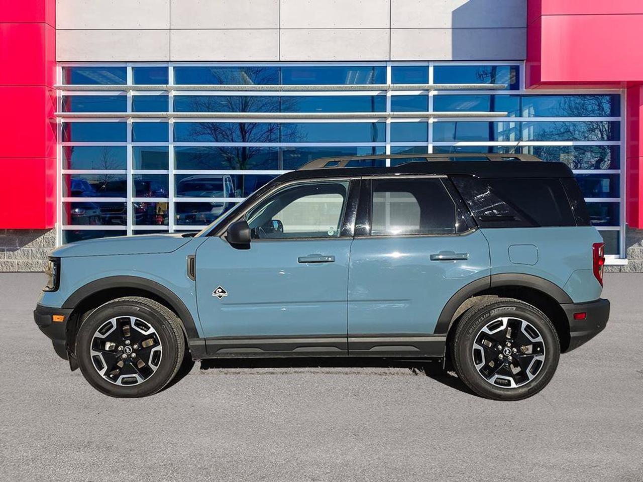 2023 Ford Bronco Sport Outer Banks 4X4 | No Accidents | Mint Condition | Michelin Tires | Heated Seats + Steering Wheel | Photo5