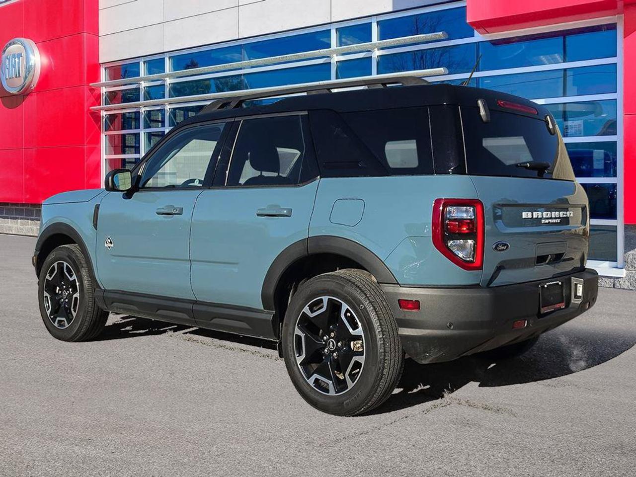 2023 Ford Bronco Sport Outer Banks 4X4 | No Accidents | Mint Condition | Michelin Tires | Heated Seats + Steering Wheel | Photo