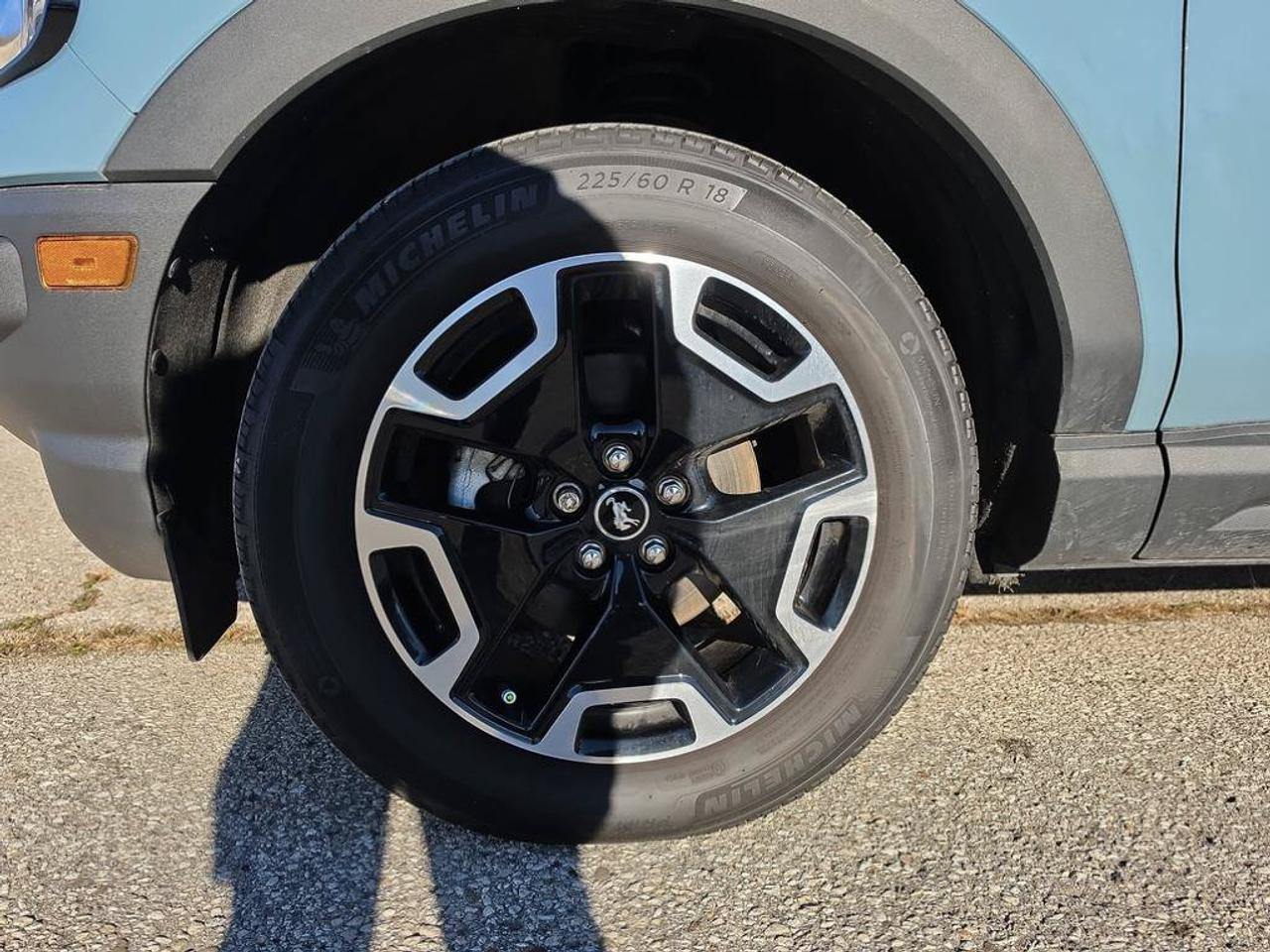 2023 Ford Bronco Sport Outer Banks 4X4 | No Accidents | Mint Condition | Michelin Tires | Heated Seats + Steering Wheel | Photo