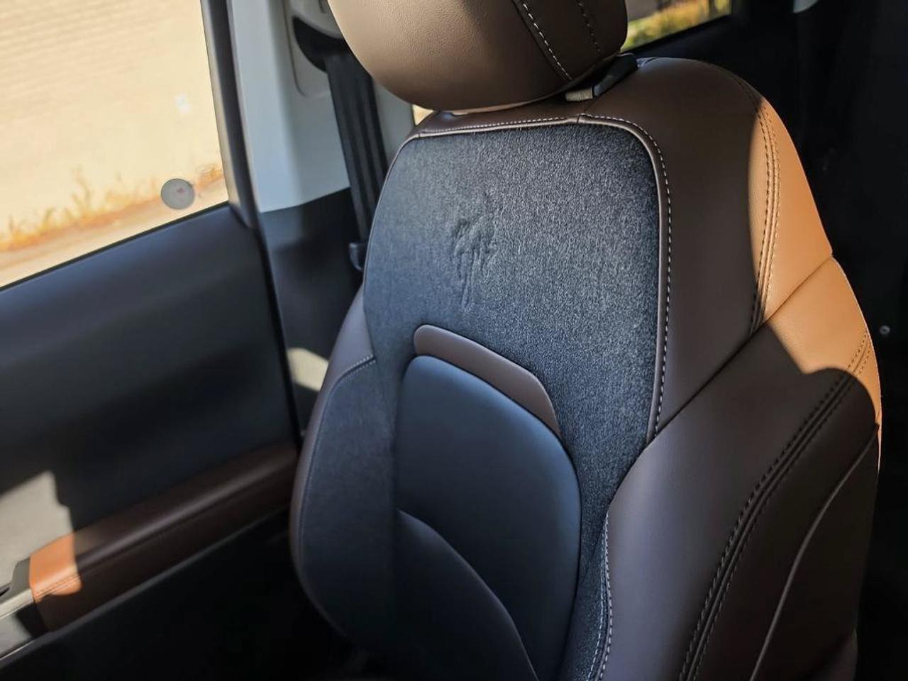 2023 Ford Bronco Sport Outer Banks 4X4 | No Accidents | Mint Condition | Michelin Tires | Heated Seats + Steering Wheel | Photo