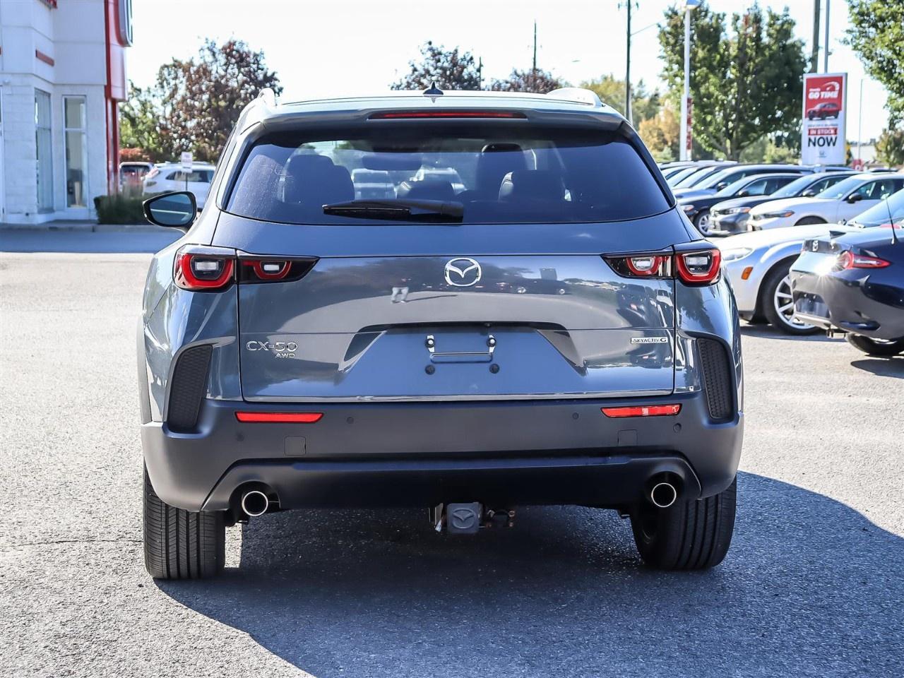 2023 Mazda CX-50 GT AWD Photo4