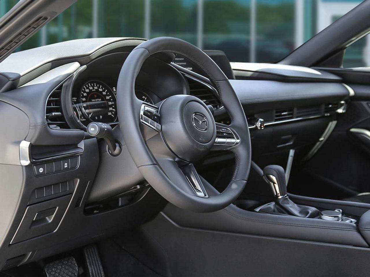 2025 Mazda Mazda3 Sport GS Auto FWD Photo