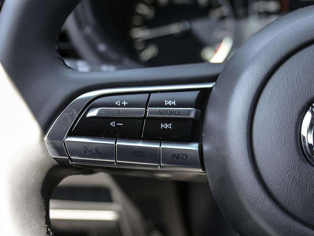 2025 Mazda Mazda3 Sport GS Auto FWD Photo