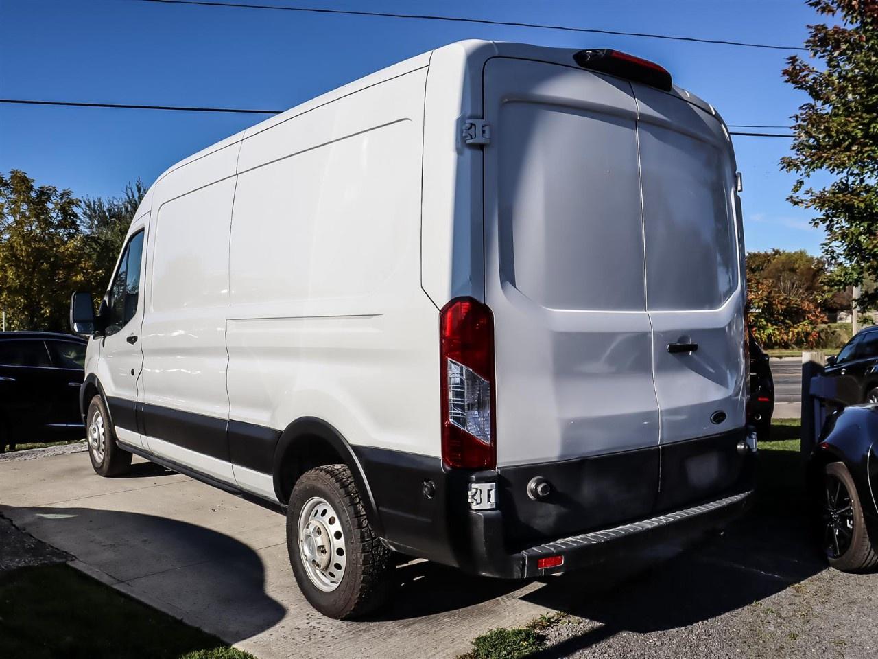 2024 Ford Transit Cargo Van T-250 148" Med Rf 9070 GVWR AWD Photo5