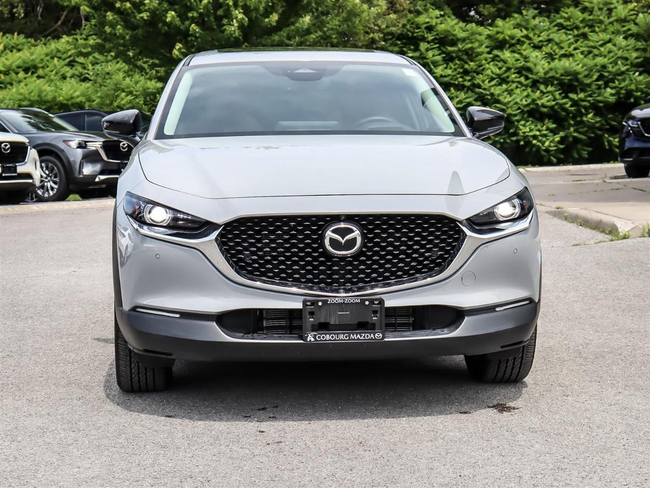 2025 Mazda CX-30 GT AWD Photo2