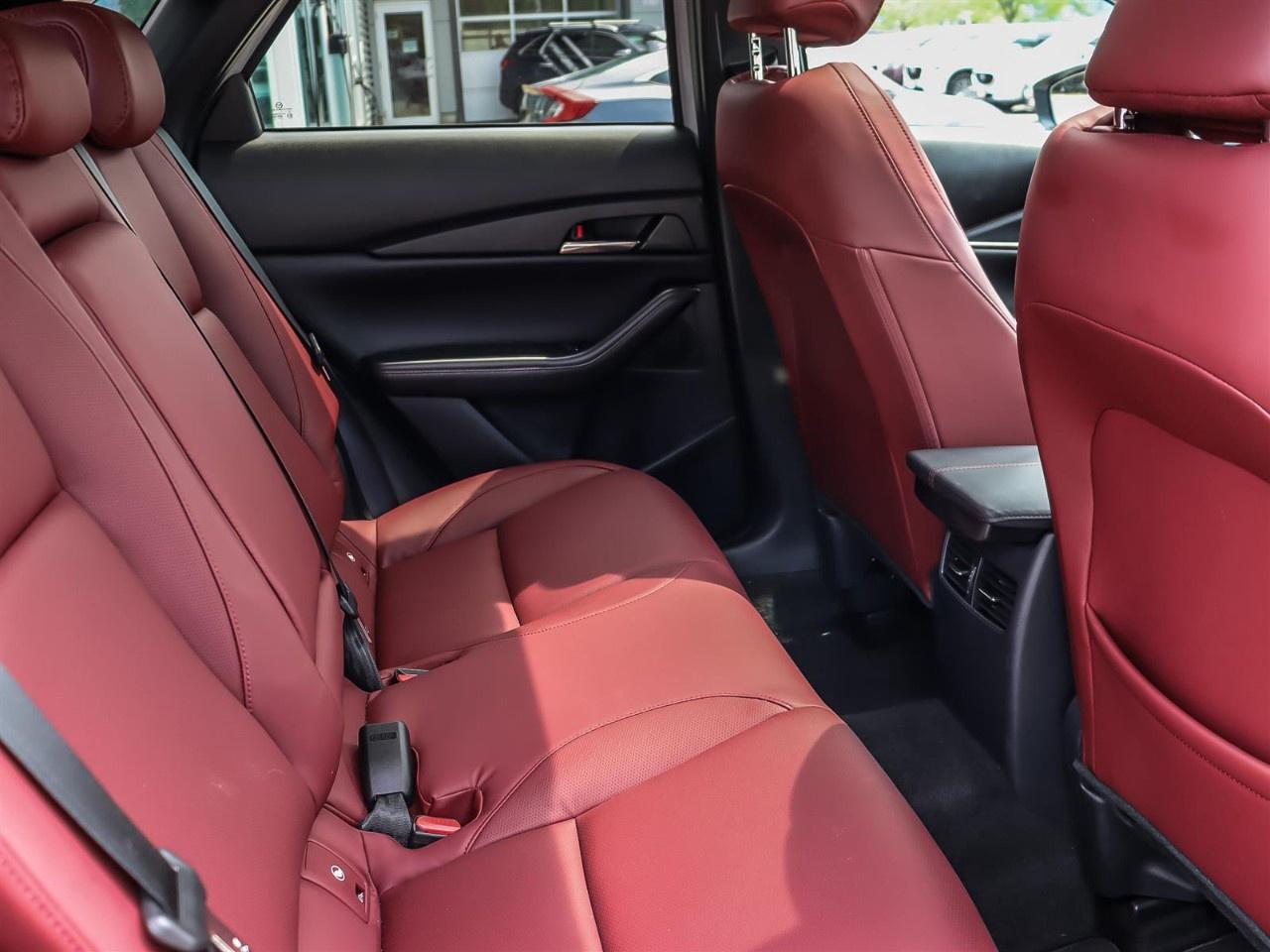 2025 Mazda CX-30 GT AWD Photo