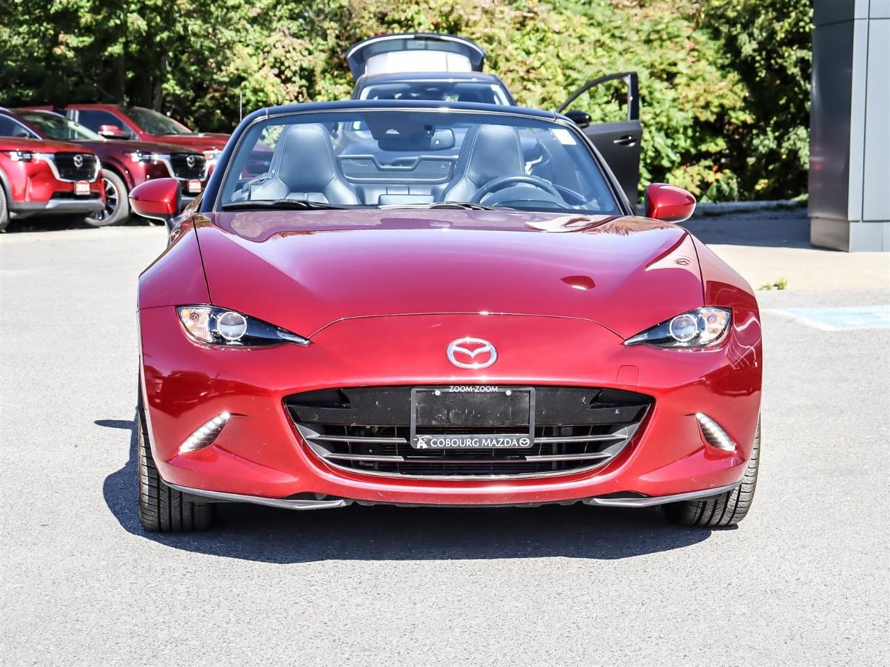 2021 Mazda MX-5  Photo2