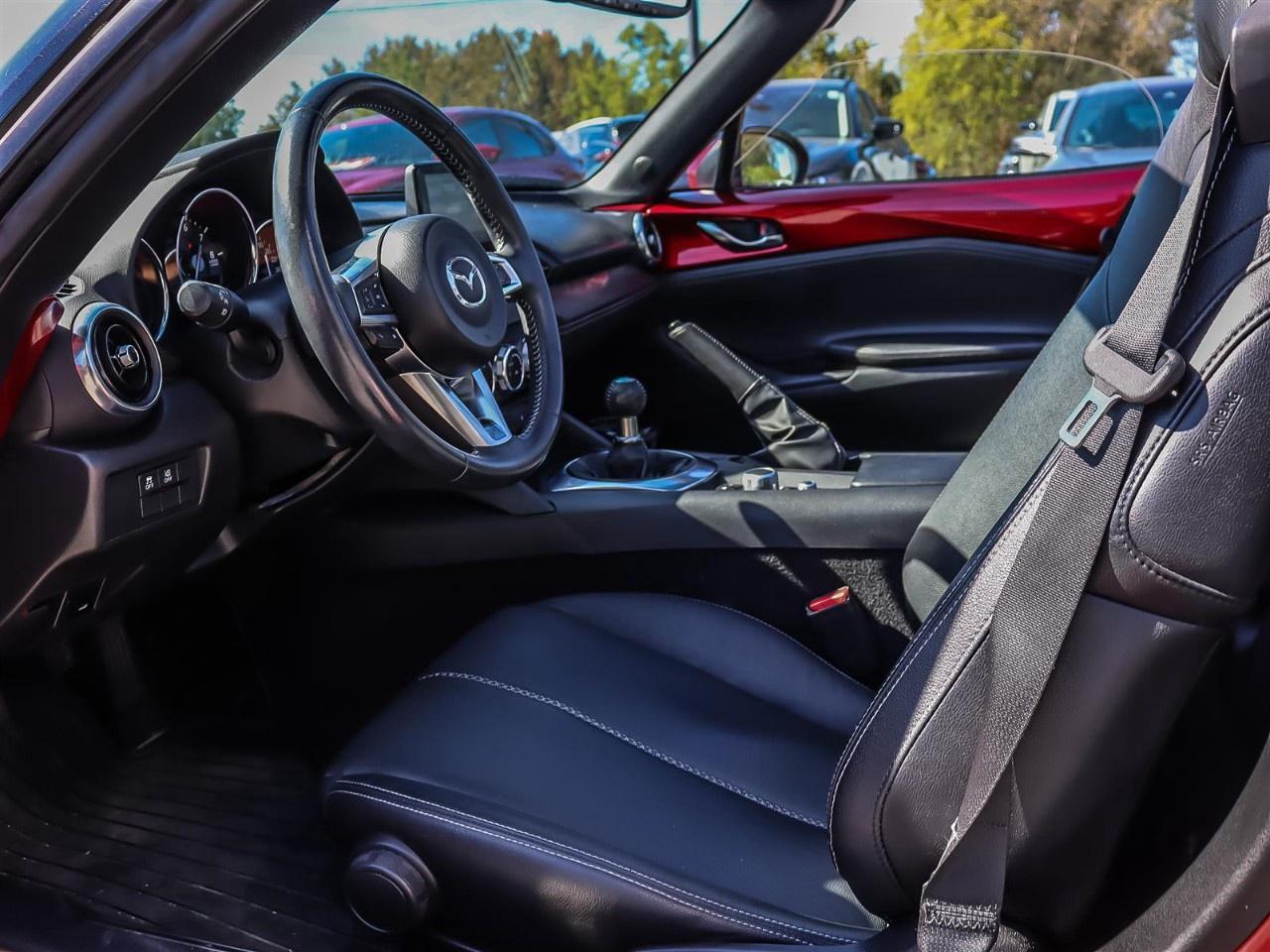 2021 Mazda MX-5  Photo