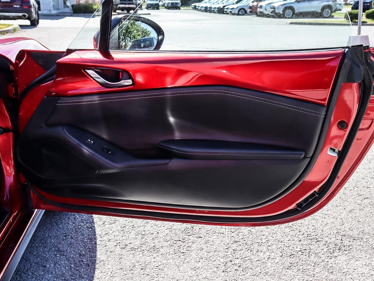 2021 Mazda MX-5  Photo