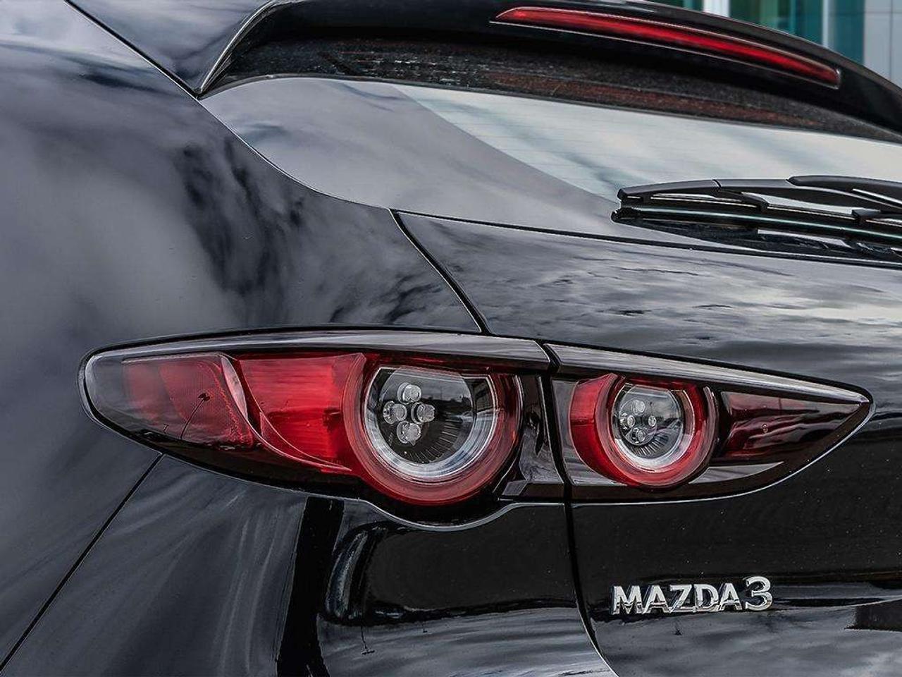 2025 Mazda Mazda3 Sport GS Auto FWD Photo