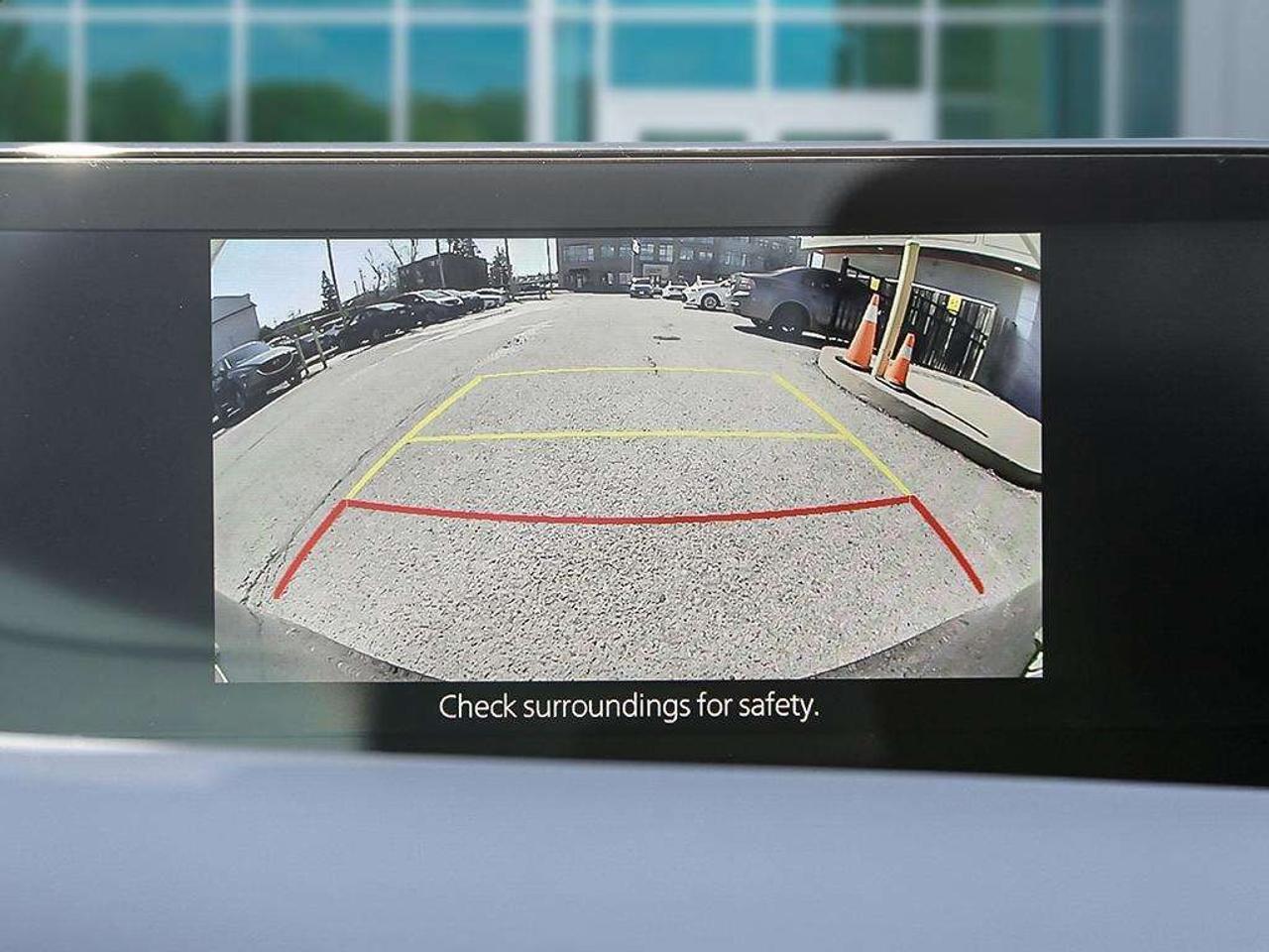 2025 Mazda Mazda3 Sport GS Auto FWD Photo