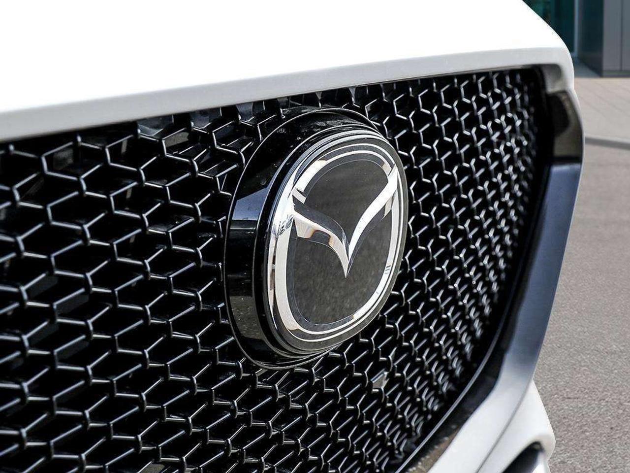 2025 Mazda Mazda3 Sport GT Auto i-ACTIV AWD Photo