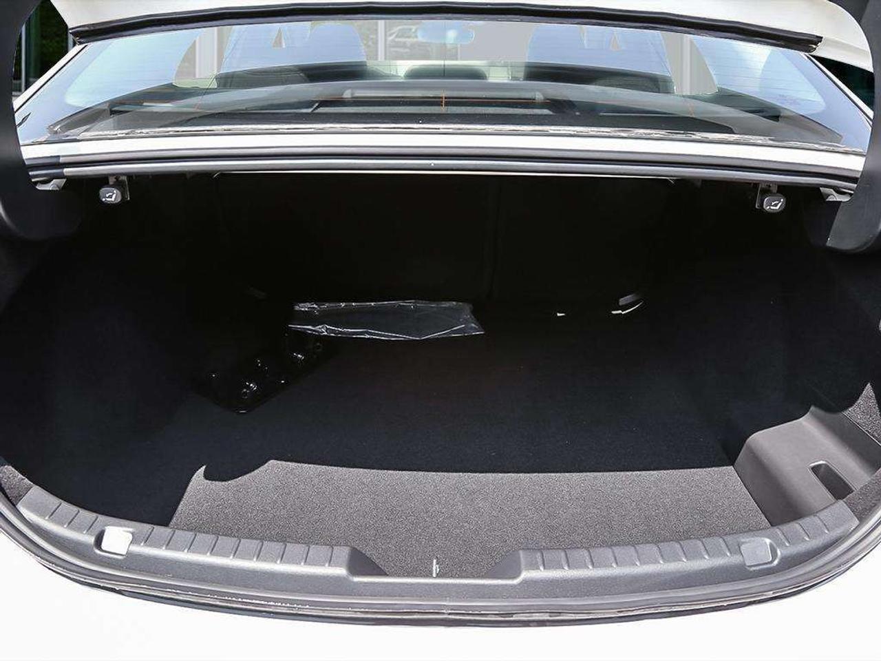 2026 Mazda MAZDA3 GT FWD Photo