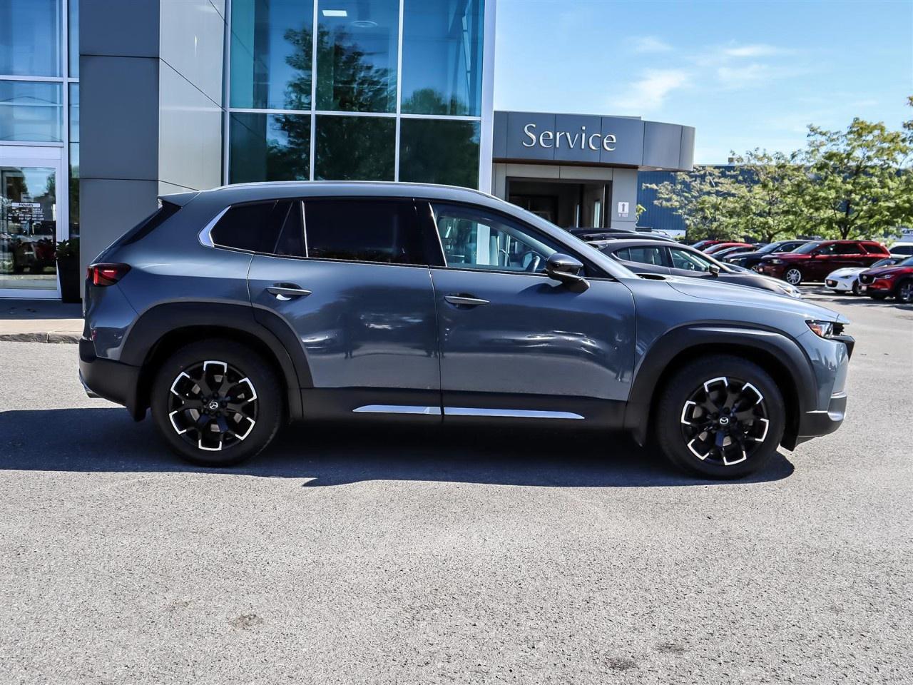 2023 Mazda CX-50  Photo