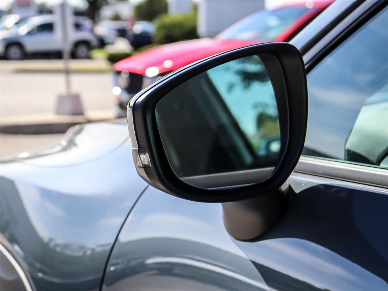 2023 Mazda CX-50  Photo