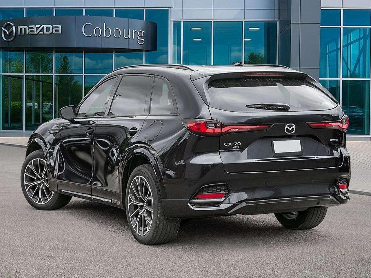 2025 Mazda CX-70 MHEV Signature AWD Photo3