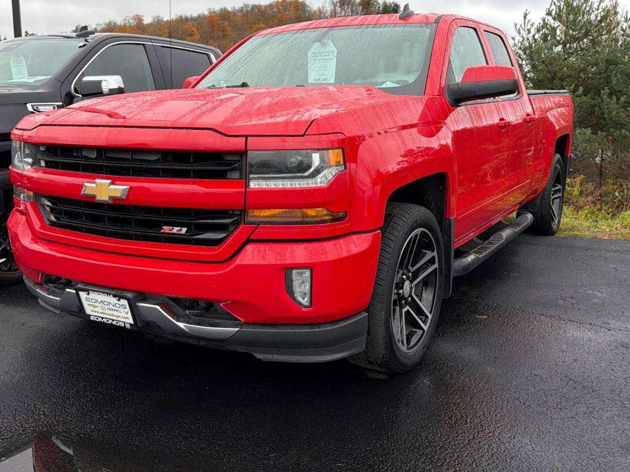 2017 Chevrolet Silverado 1500 One Owner   Heated Seats   Remote Start   Trailer Brake Controller Photo0