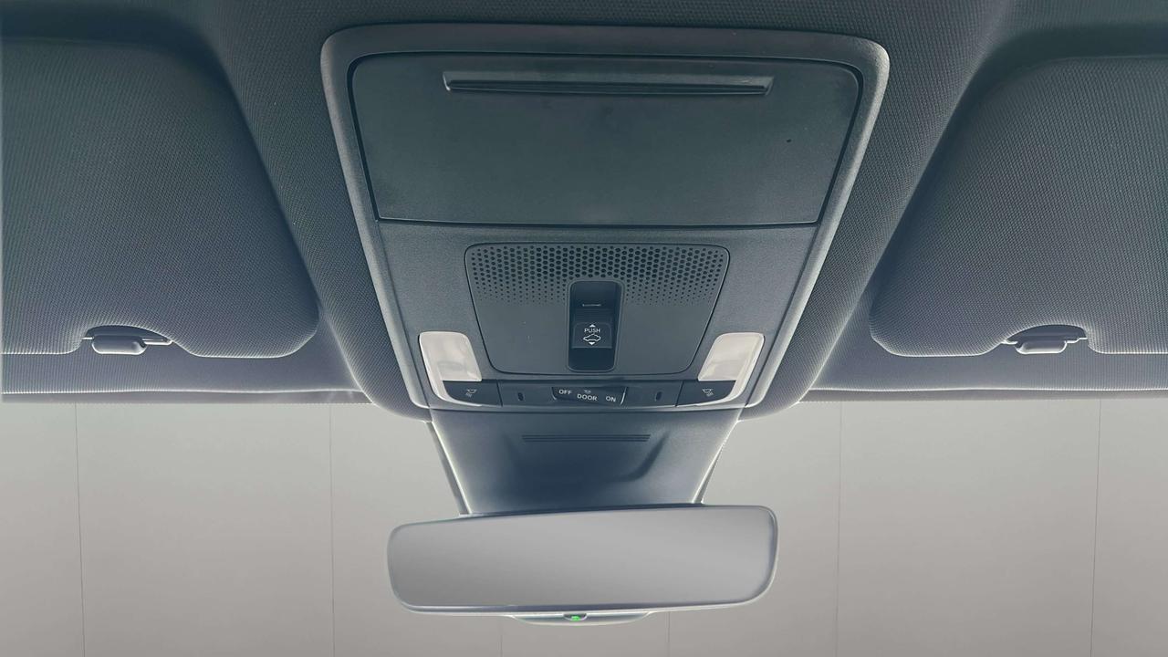 2024 Honda CR-V Touring Photo