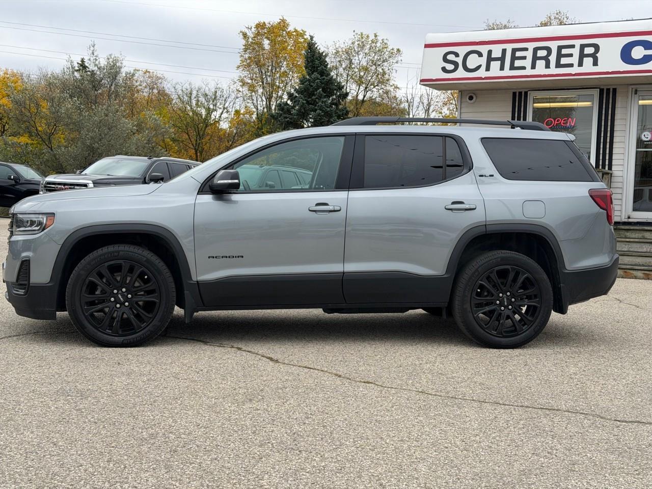 2023 GMC Acadia SLE All-wheel Drive Photo