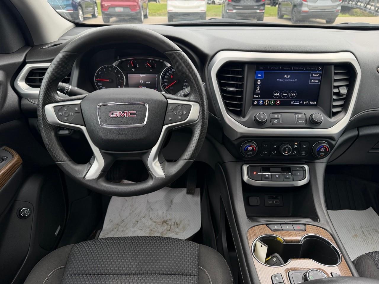 2023 GMC Acadia SLE All-wheel Drive Photo
