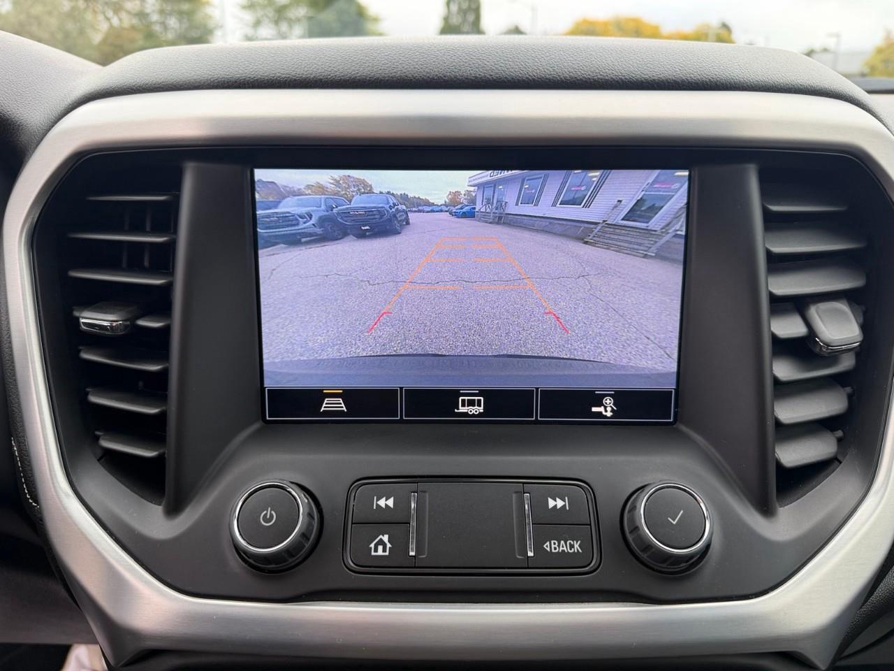 2023 GMC Acadia SLE All-wheel Drive Photo
