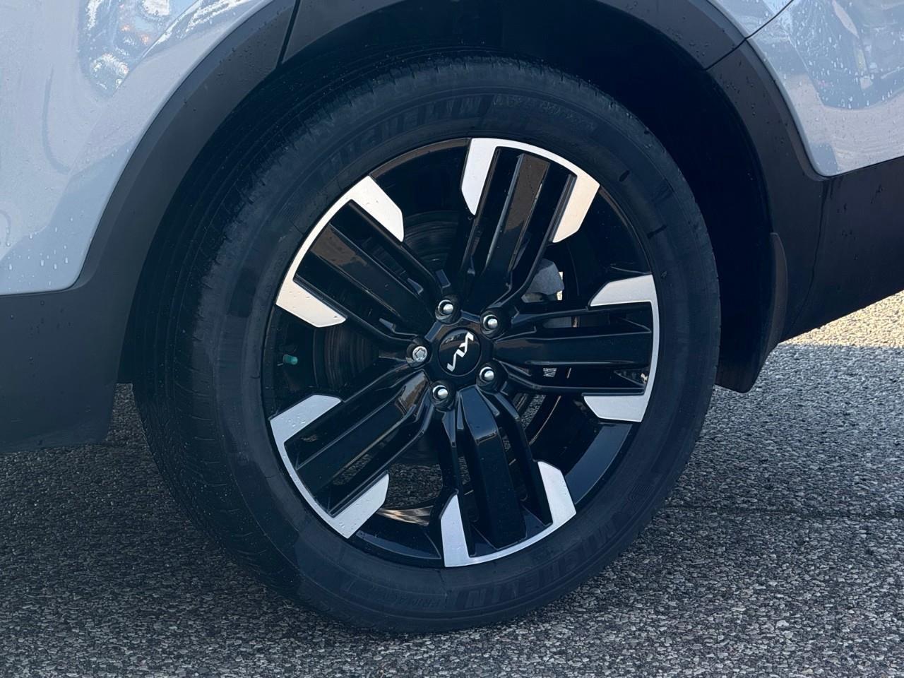 2023 Kia Telluride SX 4dr All-Wheel Drive Photo4
