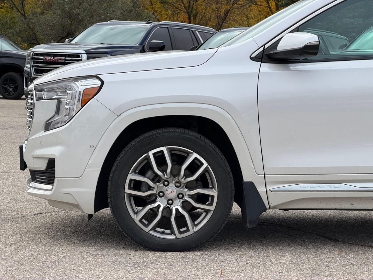 2023 GMC Terrain Denali All-Wheel Drive Photo