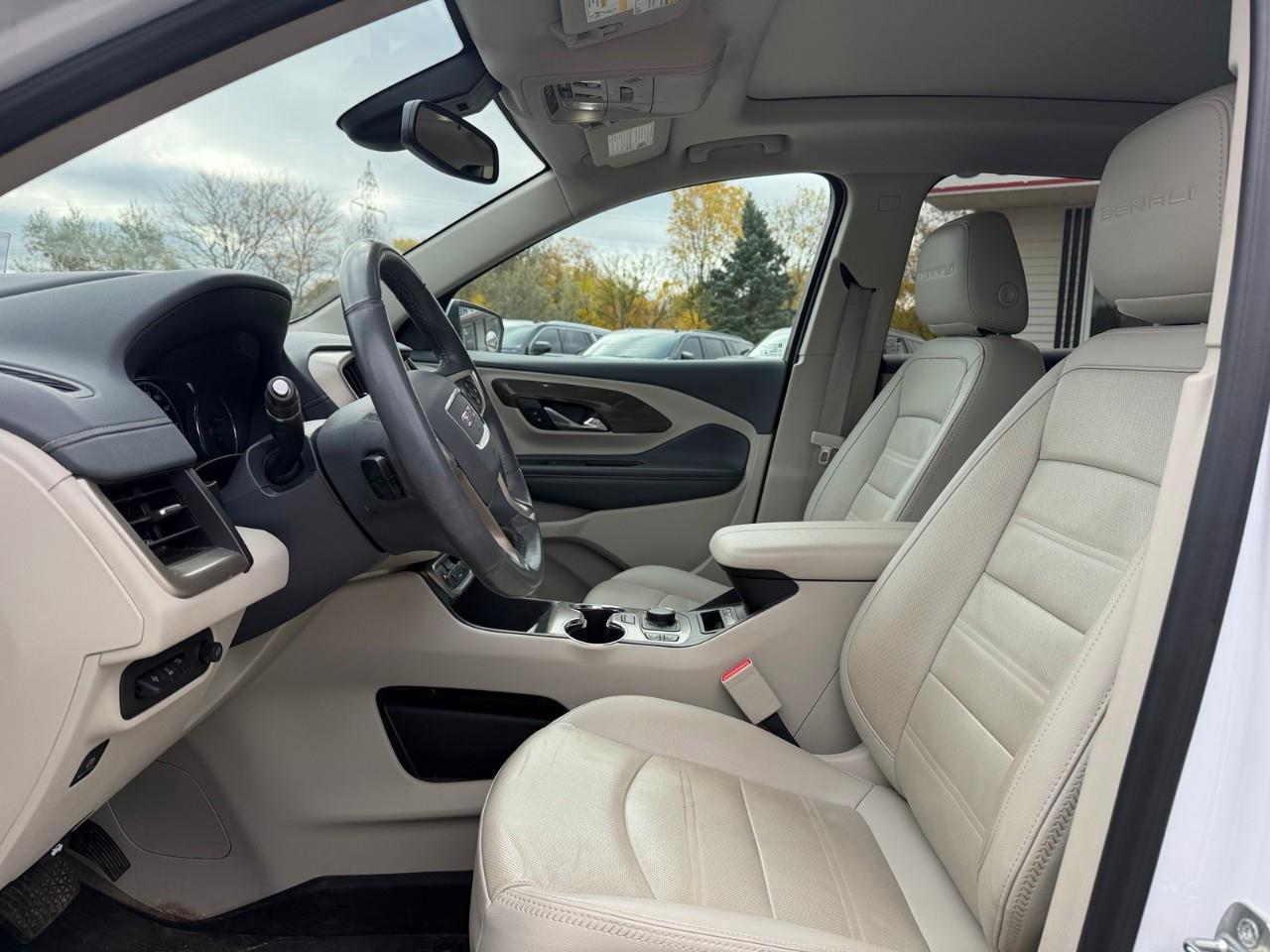2023 GMC Terrain Denali All-Wheel Drive Photo