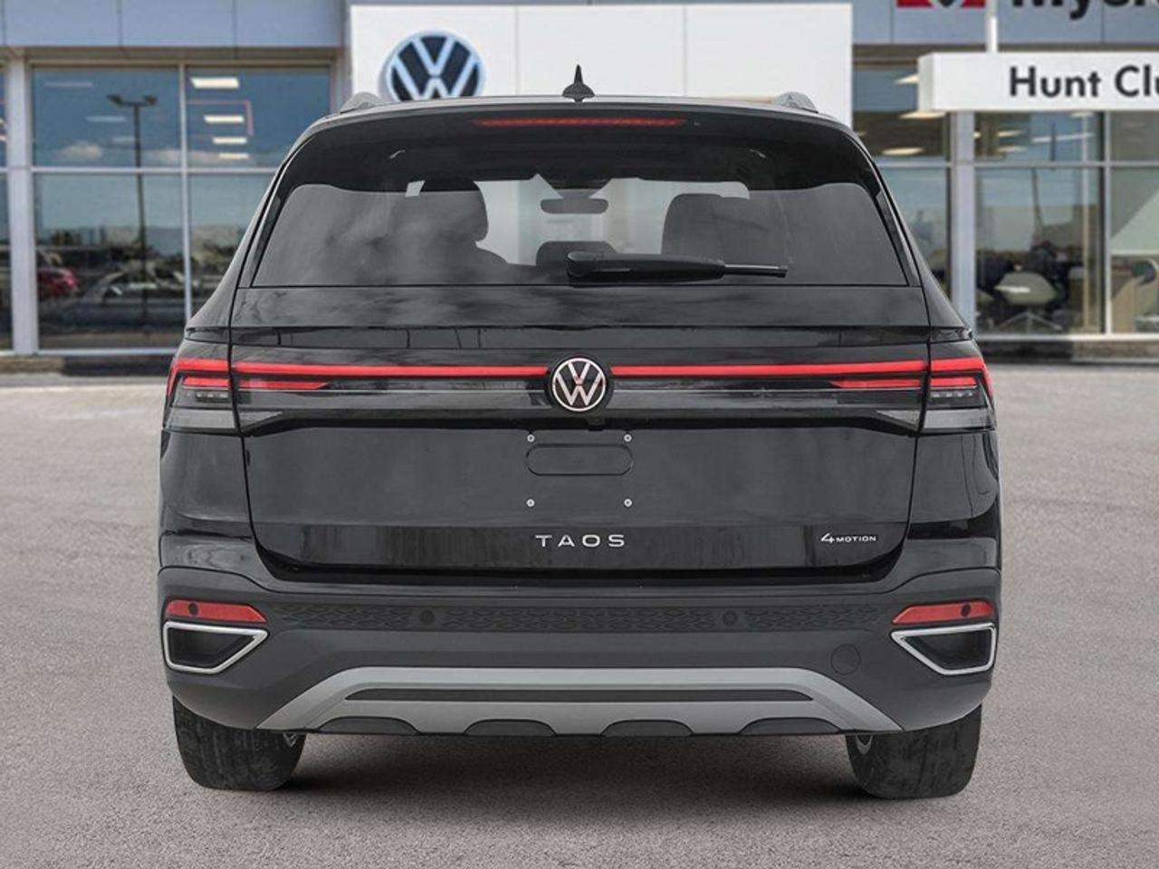 2027 Volkswagen Taos Comfortline 4Motion Photo