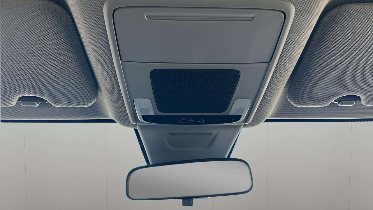 2025 Honda CR-V LX Photo