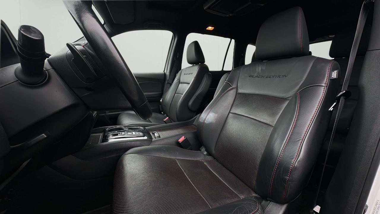 2022 Honda Pilot Black Edition Photo