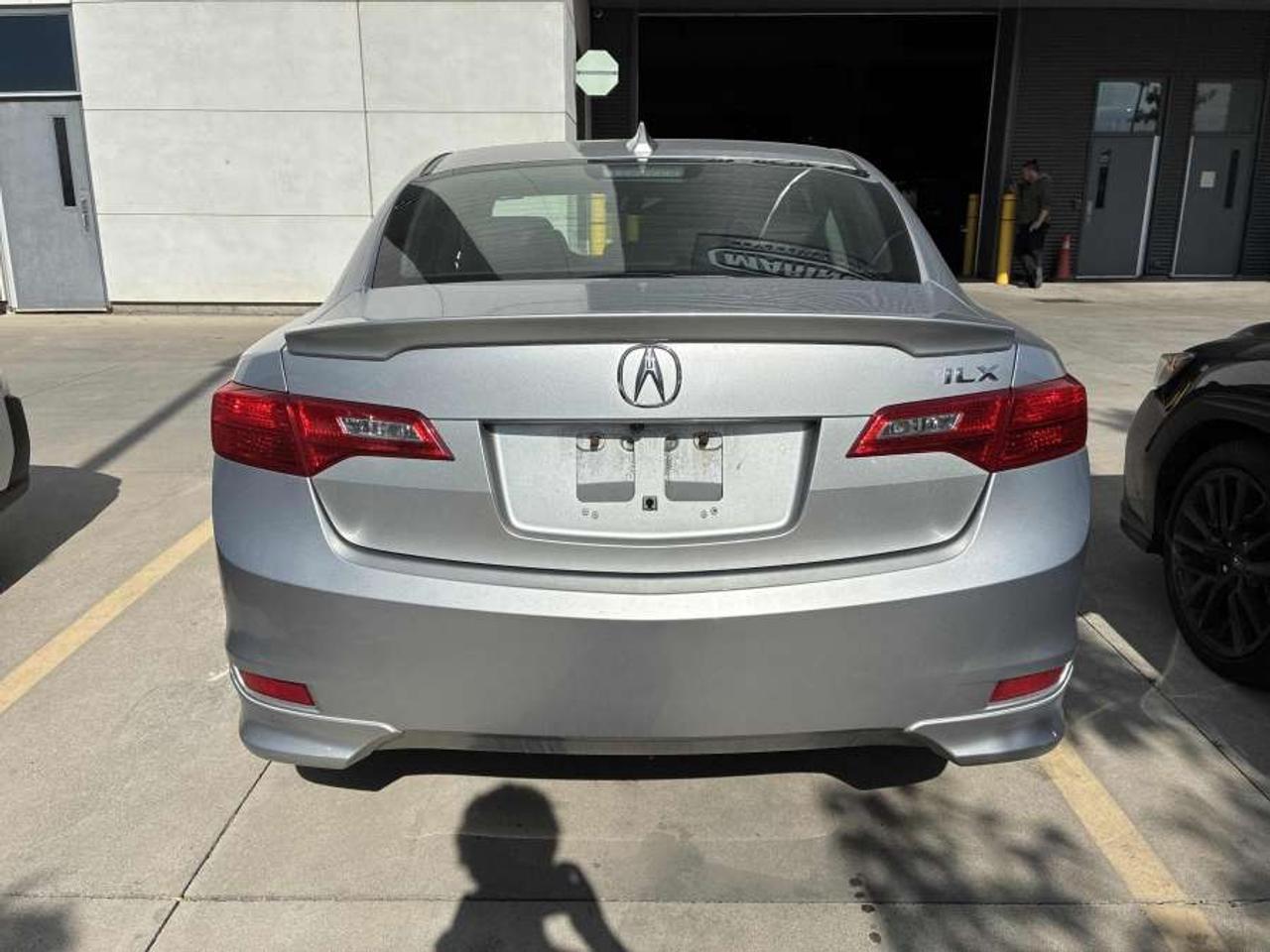 2013 Acura ILX DYNAMIC   FULLY CERTIFIED WITH WARRANTY Photo2