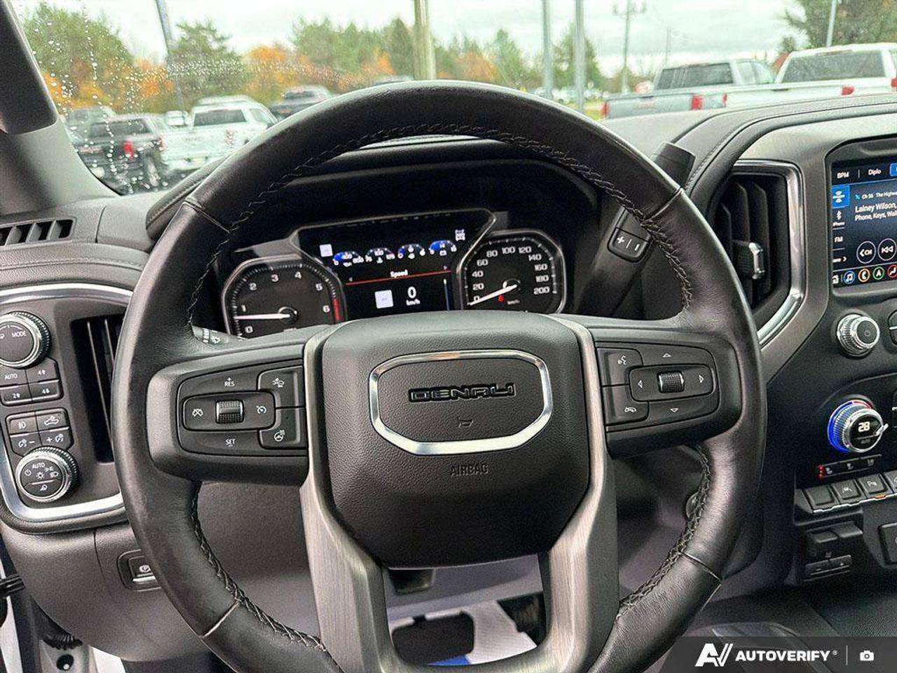 2022 GMC Sierra 1500 Soft Tonneau Cover   Sunroof   Heated & Vented Seats   Trailer Brake Controller Photo