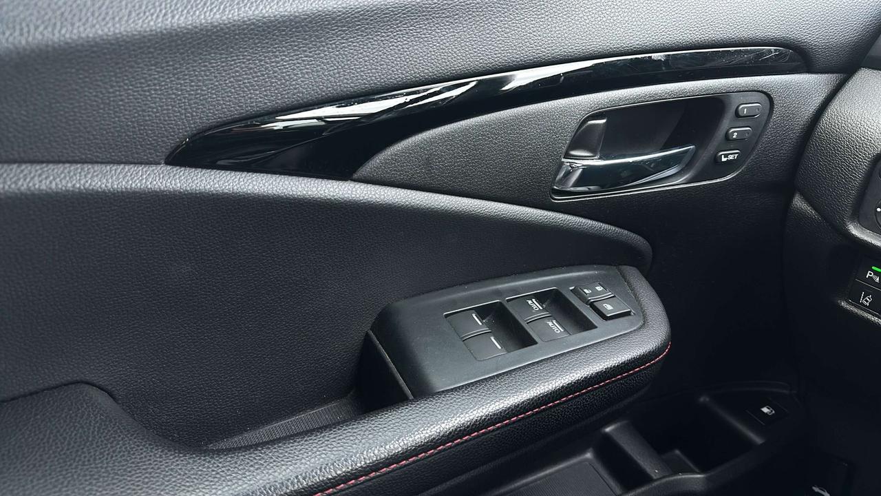 2023 Honda Ridgeline Black Edition Photo