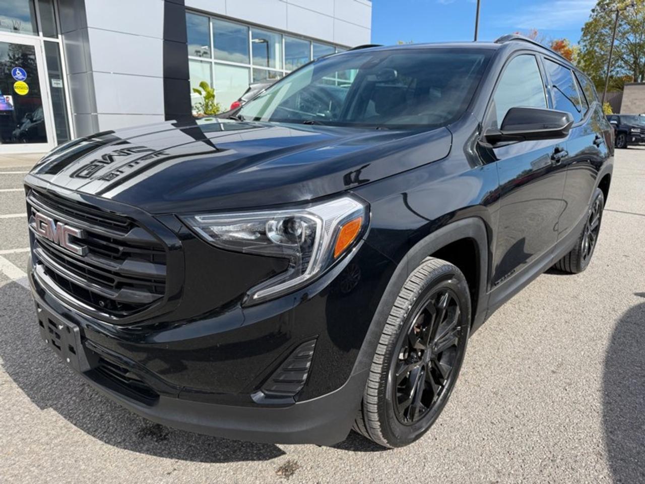2021 GMC Terrain AWD SLE Photo1