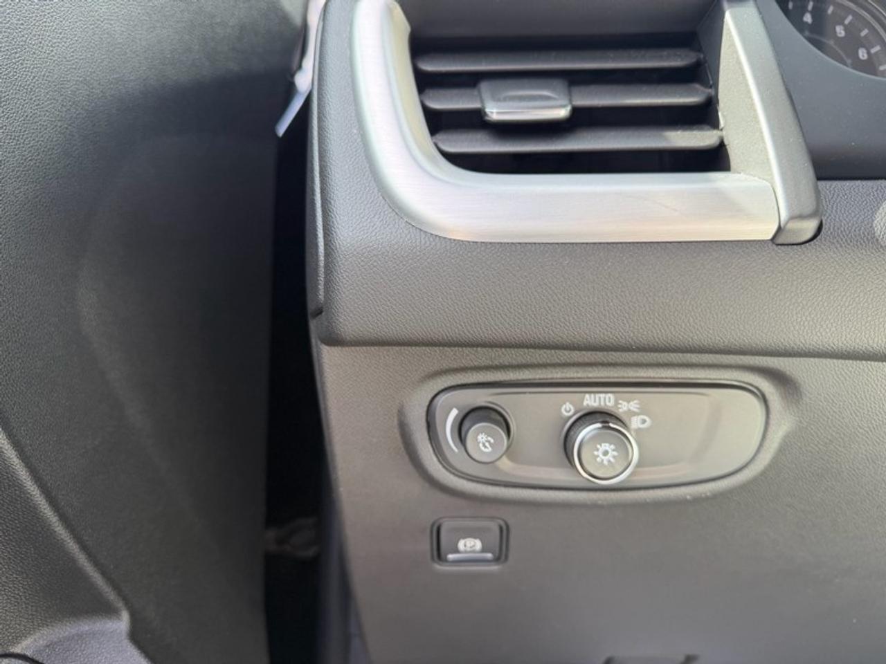 2021 GMC Terrain AWD SLE Photo