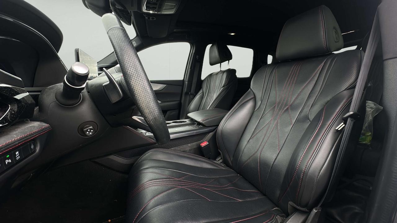 2025 Acura MDX Elite Photo