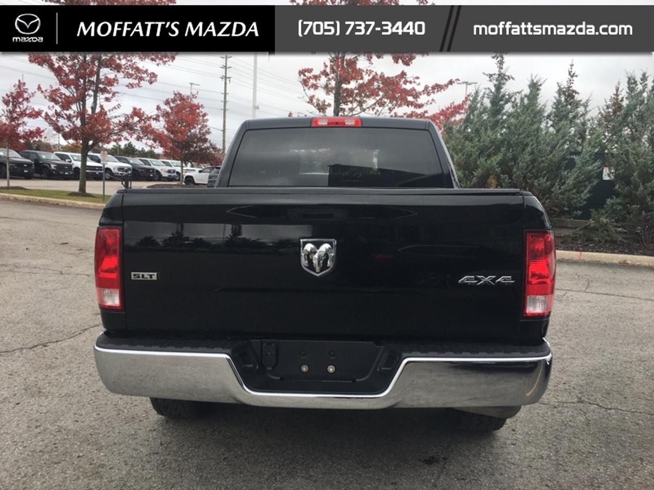 2023 RAM 1500 Classic SLT Photo3