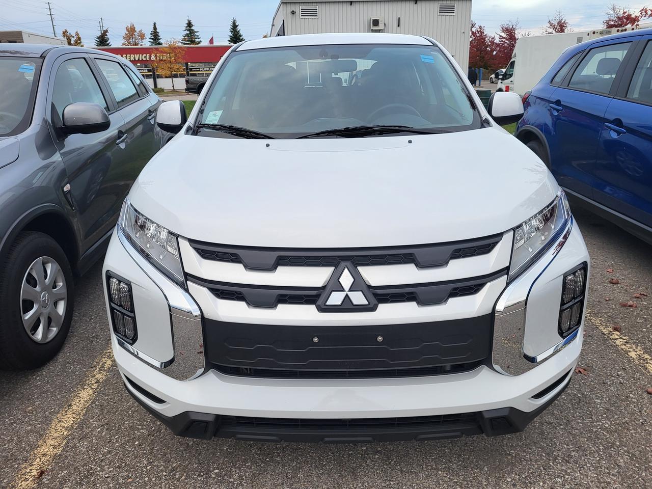 2026 Mitsubishi RVR ES FWD Photo1