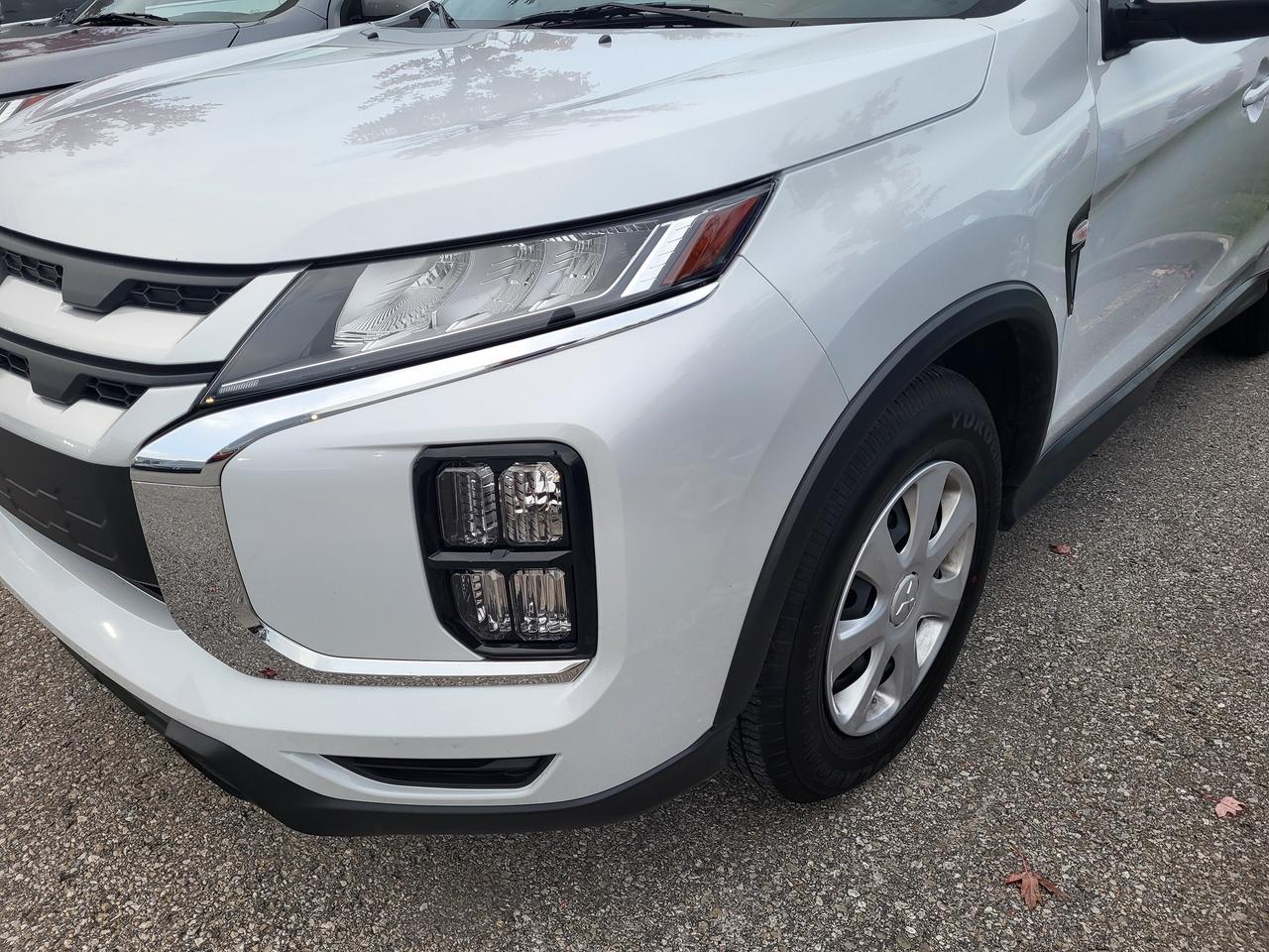 2026 Mitsubishi RVR ES FWD Photo