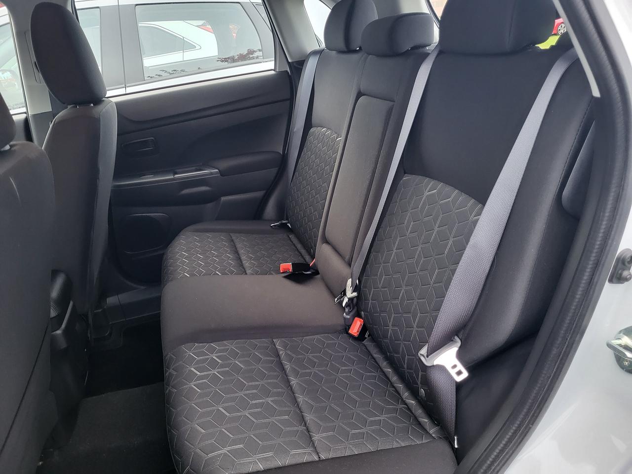 2026 Mitsubishi RVR ES FWD Photo