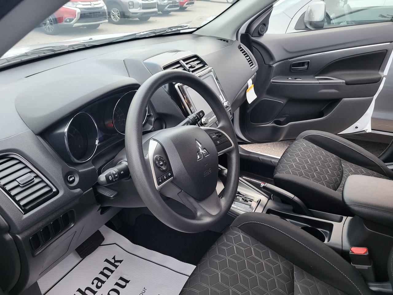 2026 Mitsubishi RVR ES FWD Photo