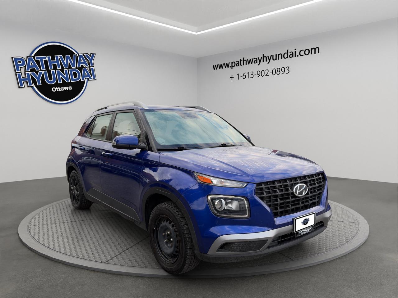 2022 Hyundai Venue Preferred | Blind Spot Monitor | Heated Seats | Cross Traffic Alert | Lane Departure Warning Photo