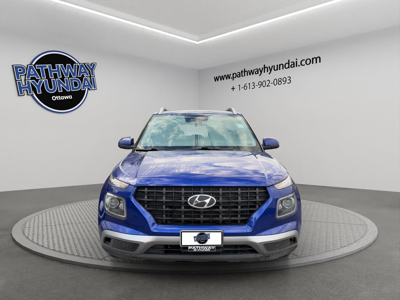 2022 Hyundai Venue Preferred | Blind Spot Monitor | Heated Seats | Cross Traffic Alert | Lane Departure Warning Photo