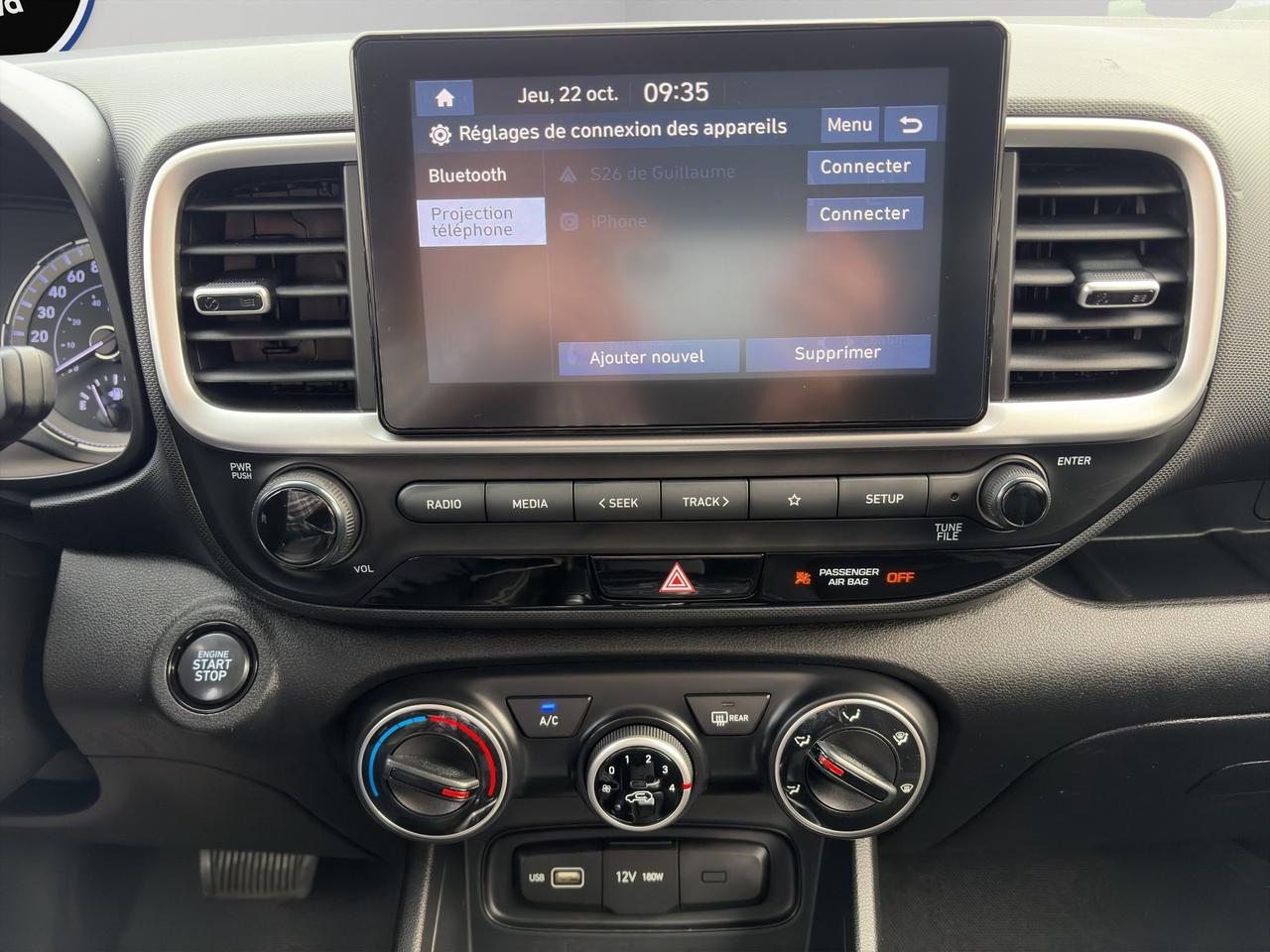 2022 Hyundai Venue Preferred | Blind Spot Monitor | Heated Seats | Cross Traffic Alert | Lane Departure Warning Photo
