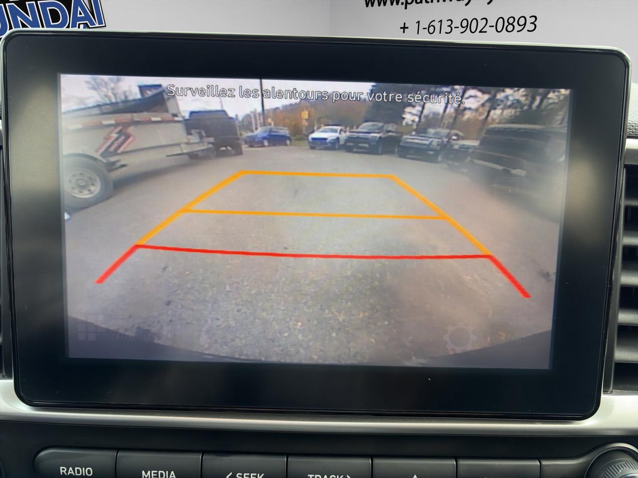 2022 Hyundai Venue Preferred | Blind Spot Monitor | Heated Seats | Cross Traffic Alert | Lane Departure Warning Photo