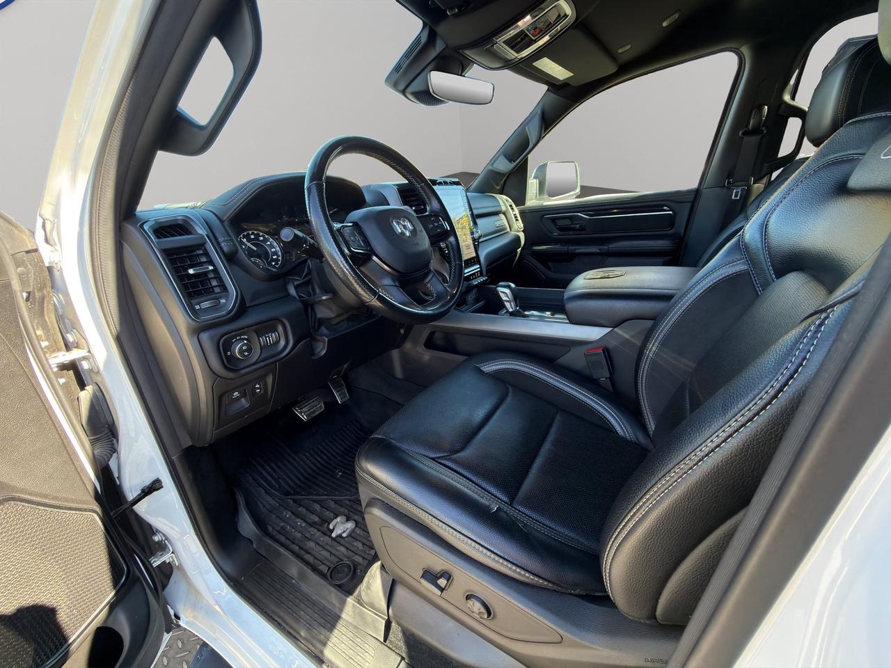 2022 RAM 1500 Sport | 5.7L V8 |11,000lbs Towing Capacity l A Wheel Drive | Anti-Lock Breaks | Dual Transmission | Photo