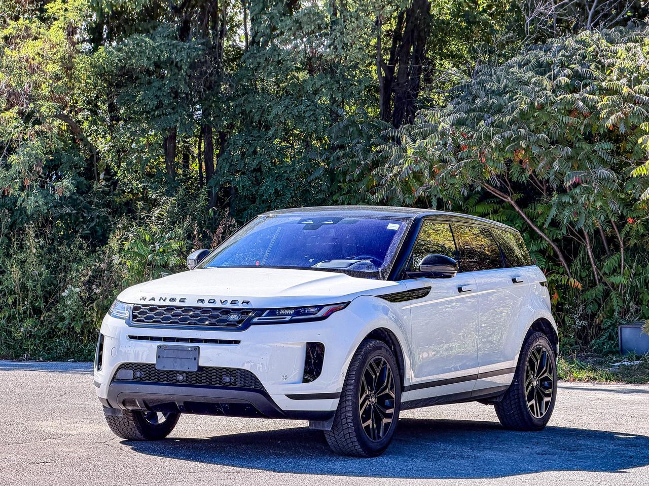 2021 Land Rover Range Rover Evoque SE Photo